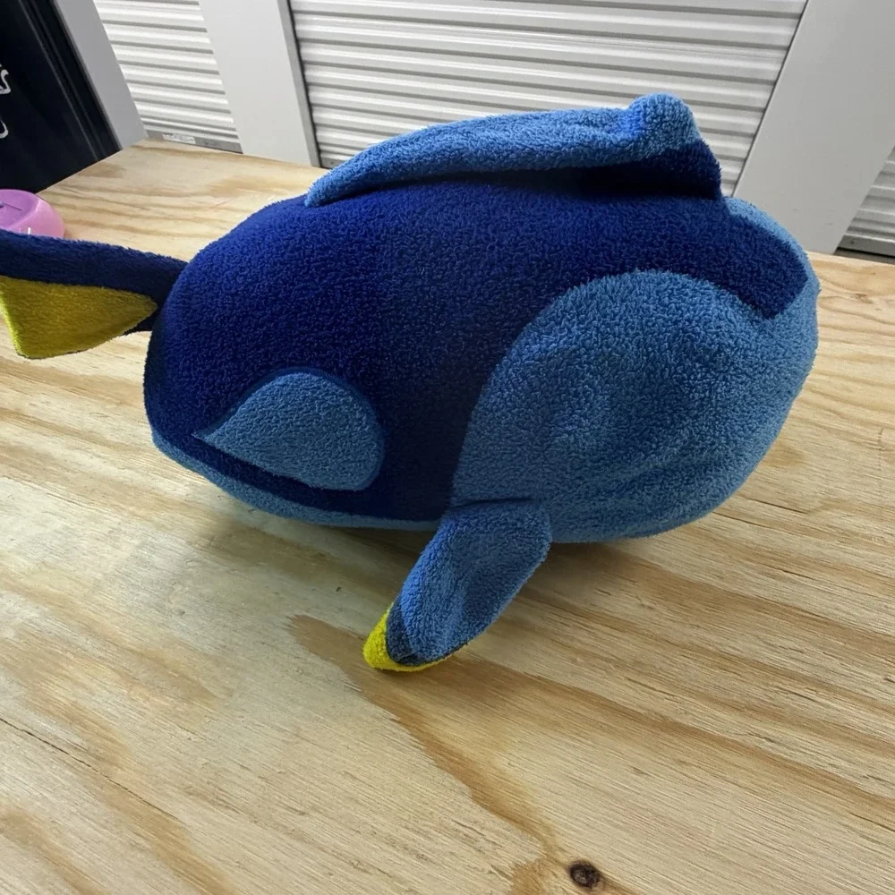 Disney Store Large Dory Tsum Tsum 12